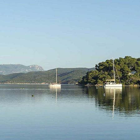 Ancora Hotel Poros Town 外观 照片