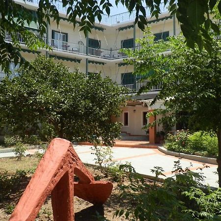 Ancora Hotel Poros Town 外观 照片
