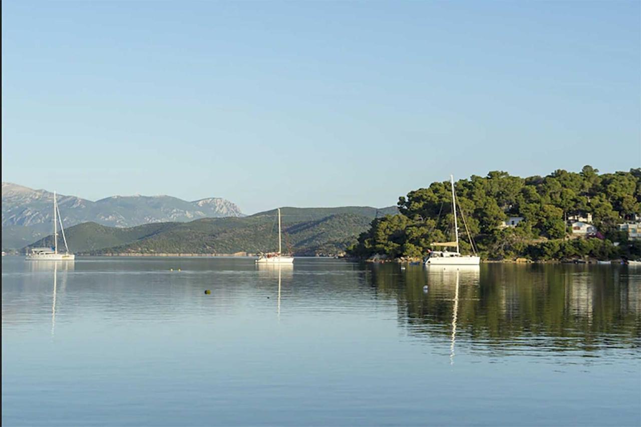 Ancora Hotel Poros Town 外观 照片